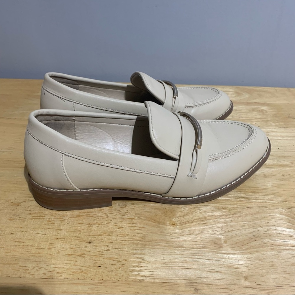 Jones New York Signature Classic Rounded Toe Cream colorβ Coralin Loafers SZ 8